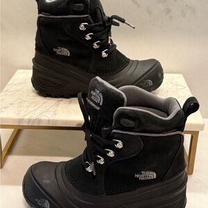 The North Face Heatseeker Waterproof Boots